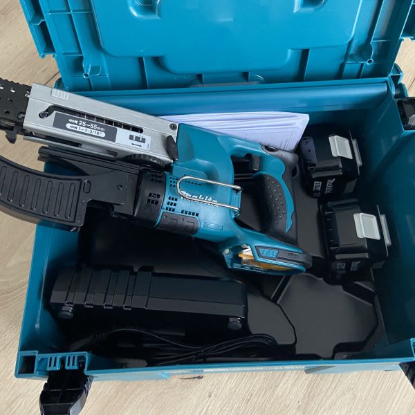 Akku Magazinschrauber Makita DFR550 Bild 1